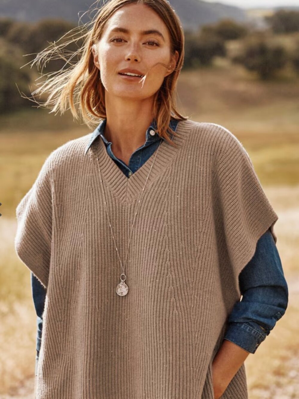NWT Versatile Tweed Poncho